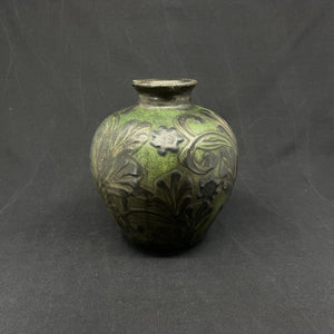 Kähler vase with black leaves