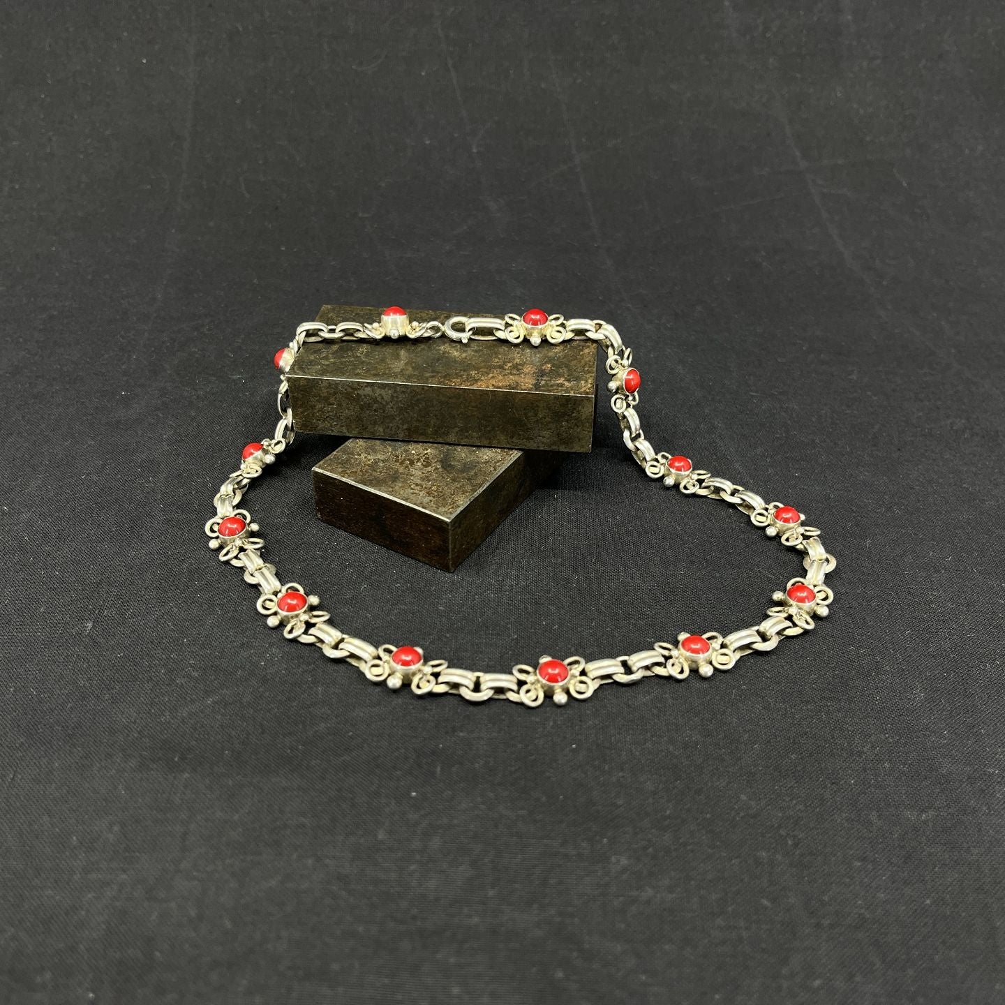 Necklace with coral by Gottfred Henry Hoppe