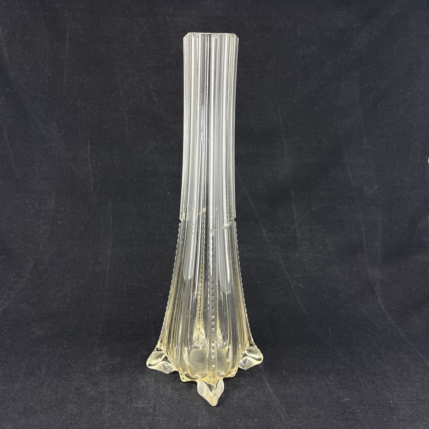 Fine "square" vase from the 1920s