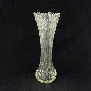 Ældre vase i krystalglas