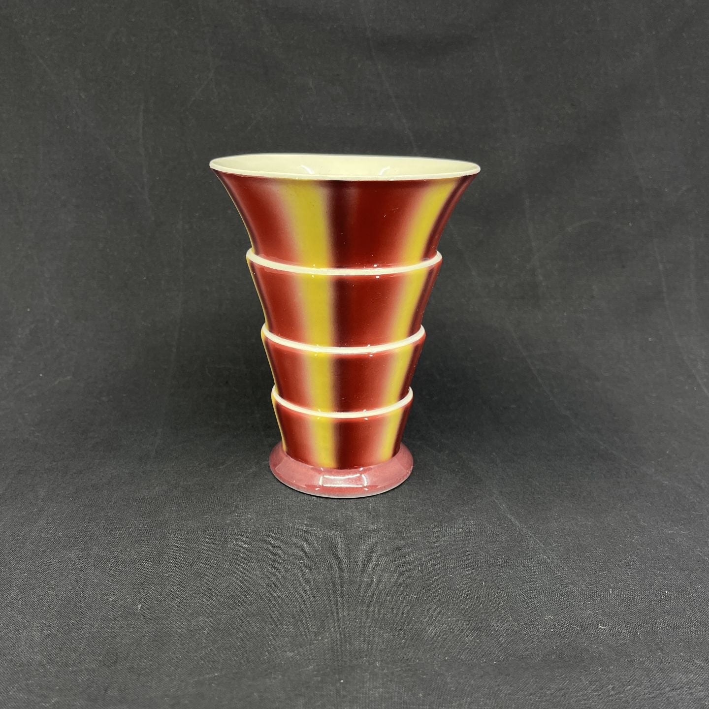 Villeroy & Boch vase fra 1930'erne,