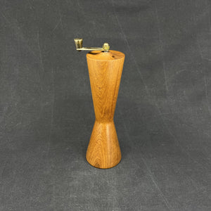 Tall pepper mill in solid teak