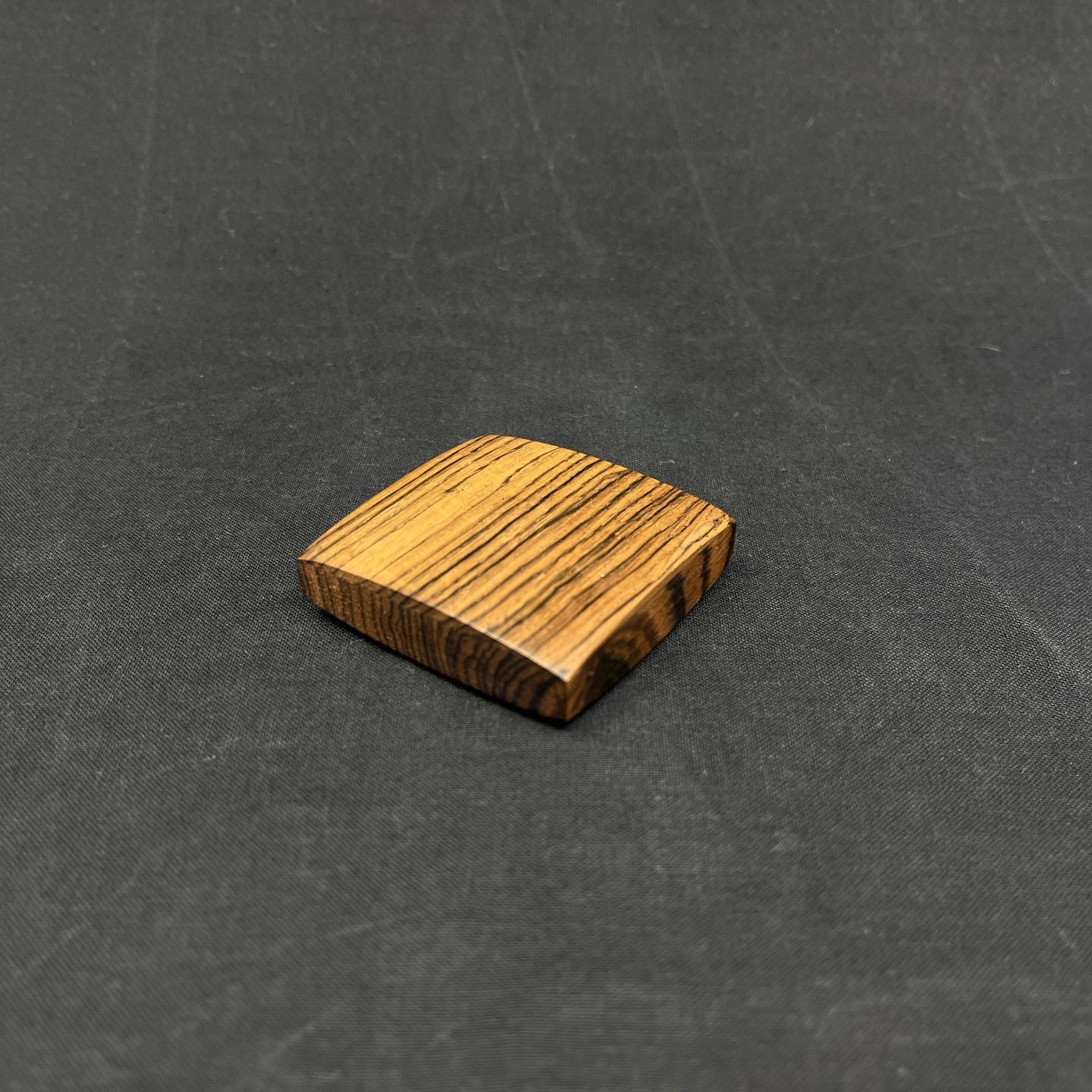 Målebånd i palisander