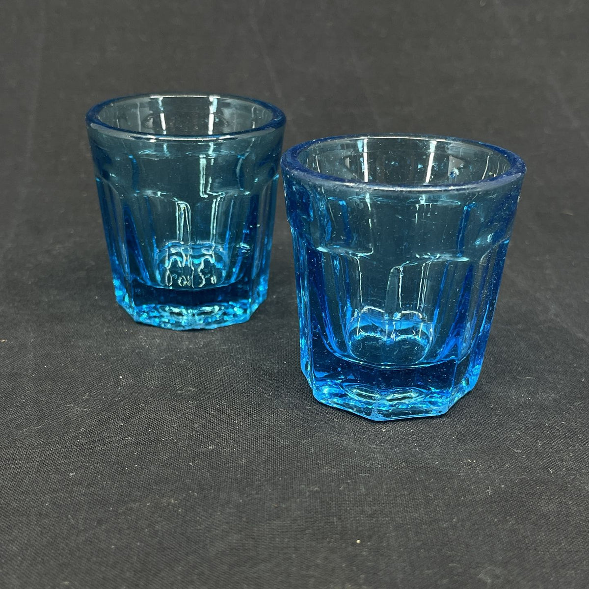 Barneglas fra Fyens Glasværk, azur blå