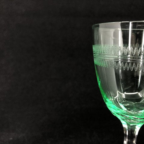 Adam grønt hvidvinsglas