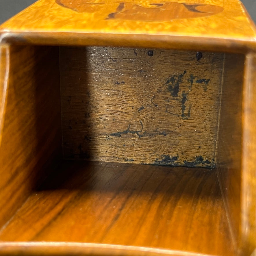 Pen holder with marquetry – Bears