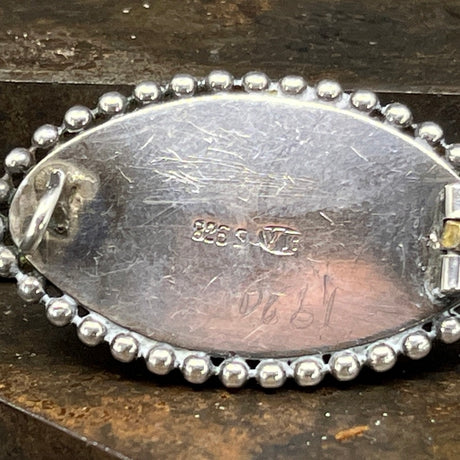 Art deco broch med rav fra 1930'erne