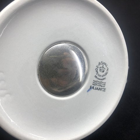 Royal Copenhagen large vintage mug 1988