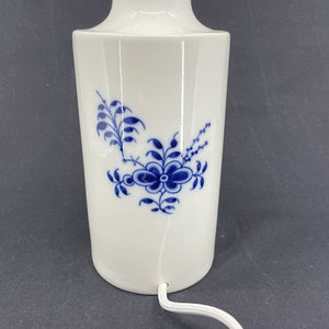 Mussel painted Fluted table lamp