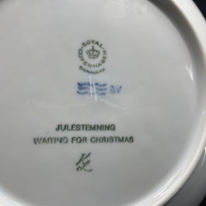 Royal Copenhagen Christmas plate 1982