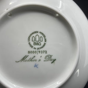 Bing &amp; Grøndahl Mother's Day plate 1972