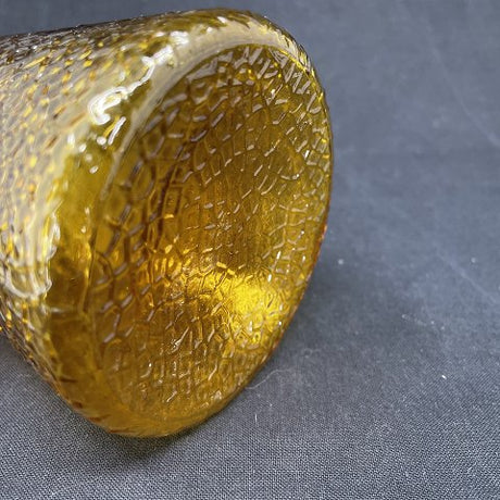 Ravfarvet hyacintglas fra Fyens Glasværk, model fra 1924