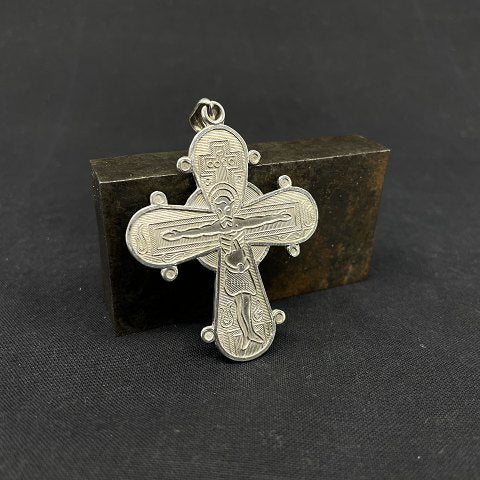 Large Dagmar cross in silver