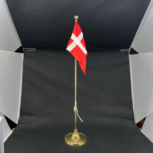 Flagstang med flag - messing