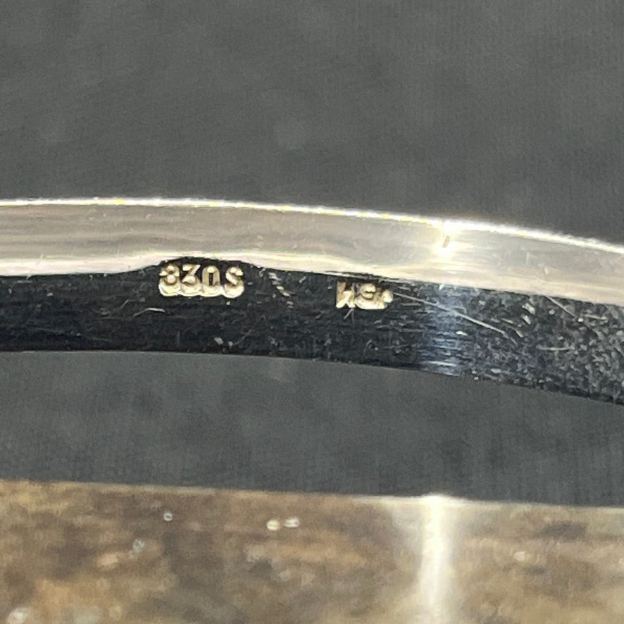 Moderne armring fra Hugo Grün