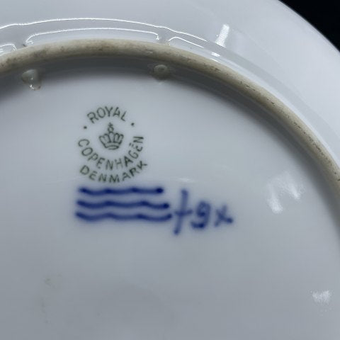 Royal Copenhagen Christmas plate 1948
