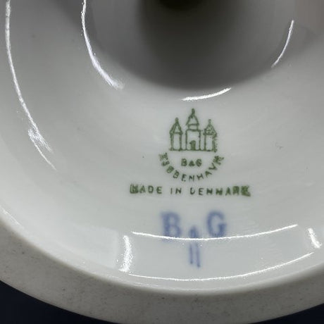 Blue painted essay from Bing &amp; Grøndahl
