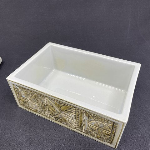 Tenera lid box from Aluminia