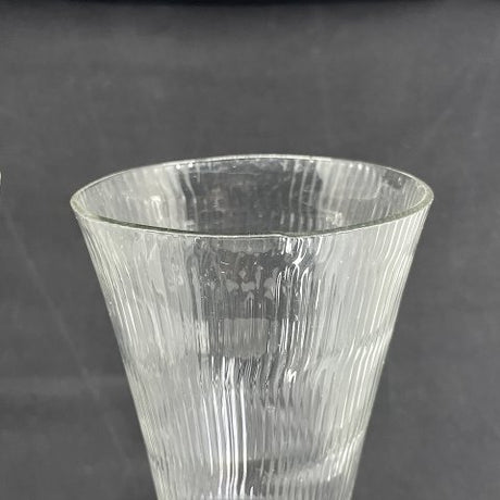 Set of 3 vases with wavy optics