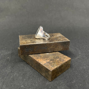 Ring in silver with abelone