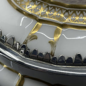 Bonbonniere fra Royal Copenhagen med motiv af Amalienborg