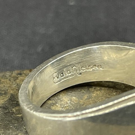 Evald Nielsen ring med malakit