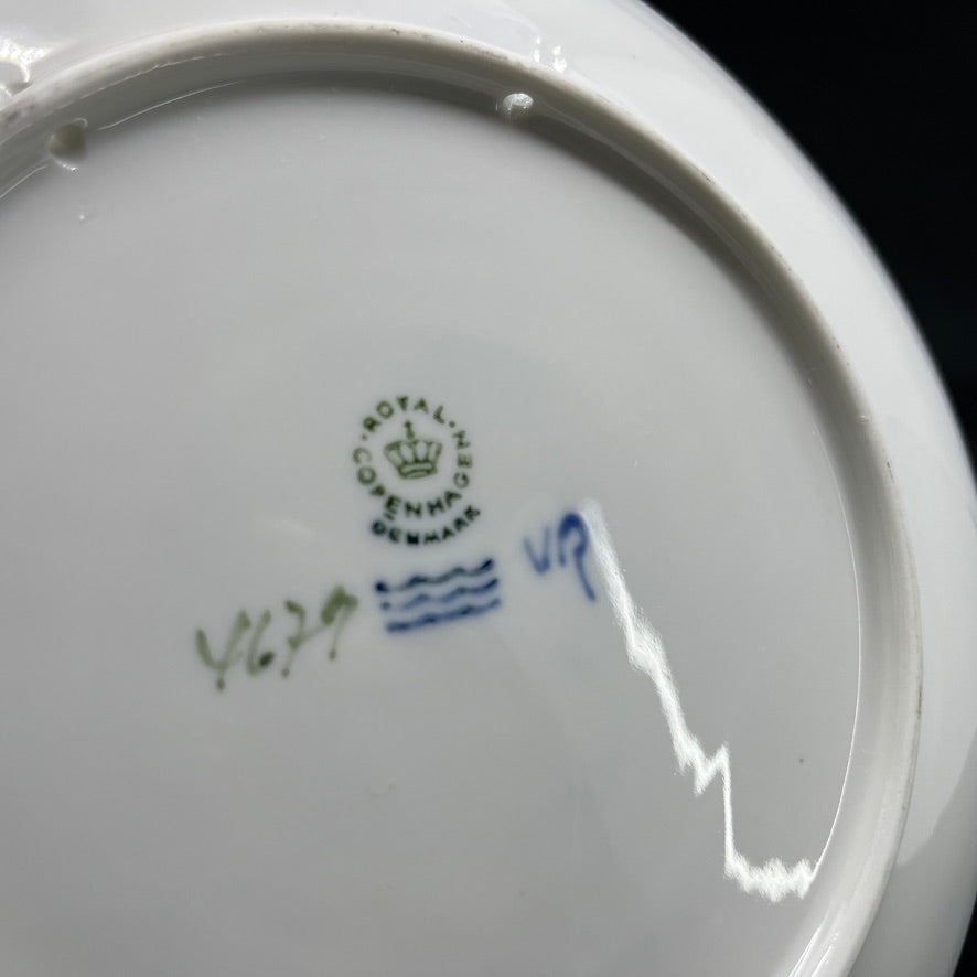Platte med motiv af Den Lille Havfrue, 20 cm.
