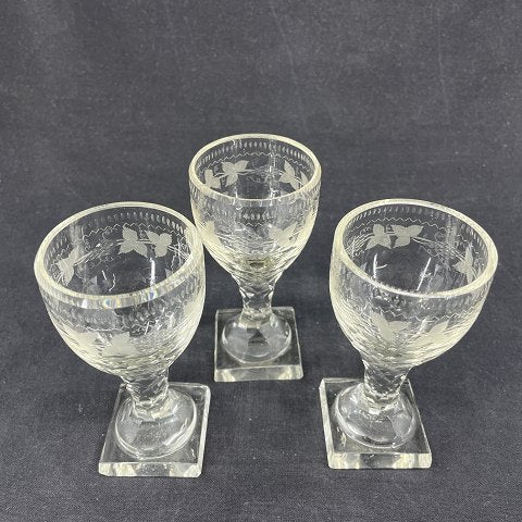 3 fint slebne glas fra 1850'erne
