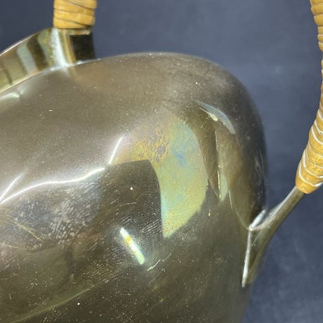 Modernist teapot from the 1930s