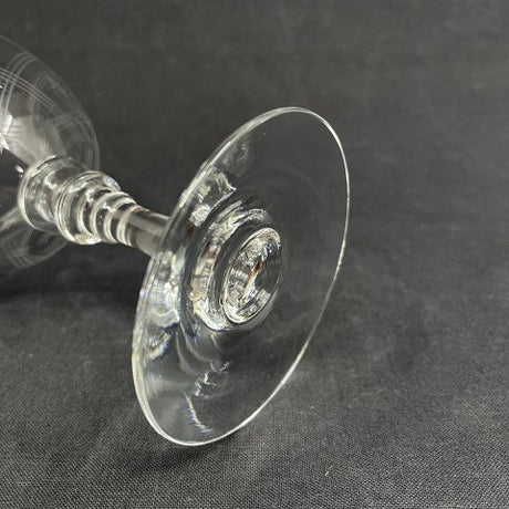 Kronborg red wine glass
