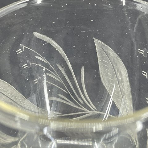 Nice flower-cut glass from the middle of the 1800s
