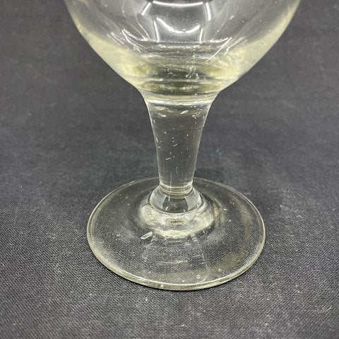 Holmegaard wine glass No. 1 with grinding