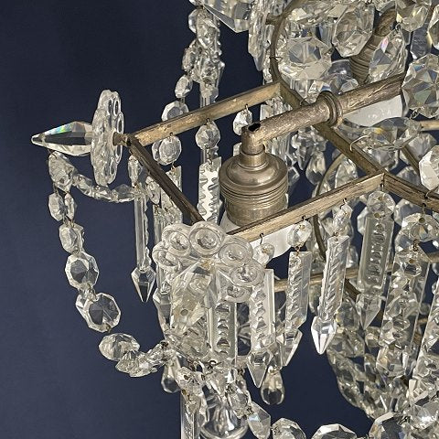 Unusually detailed prism chandelier