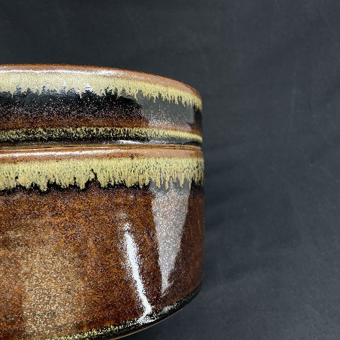 Unique lidded bowl by Ulla Hjorth