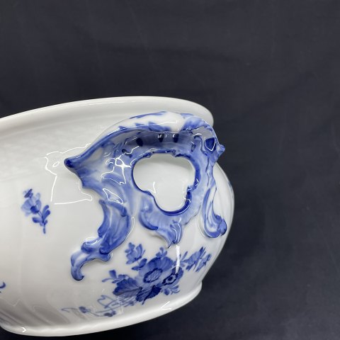 Blue Flower Curved tureen
