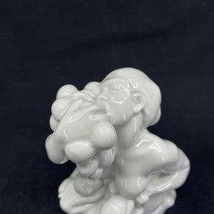Figure by Kai Nielsen for Bing &amp; Grøndahl