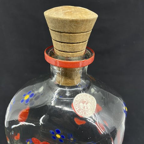 Enamel painted canteen bottle from Holmegaard, red hearts