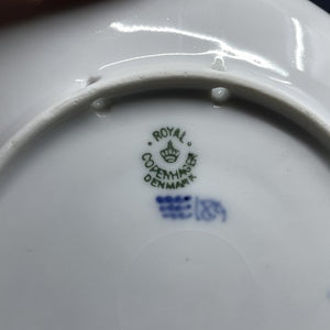 Royal Copenhagen Christmas plate 1925