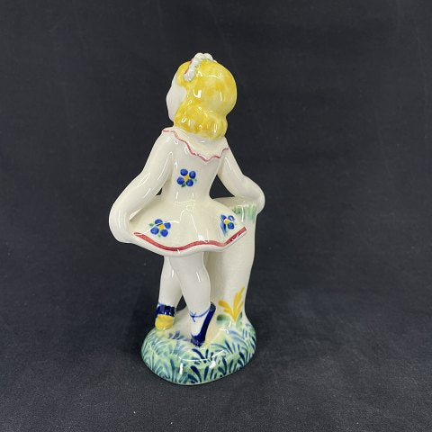 Childrens aid day figurine from 1952 - Columbine