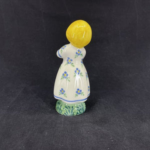 Children's aid figure from 1941 - Little Sister