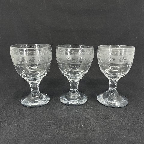 Set of 6 English antique wine glasses