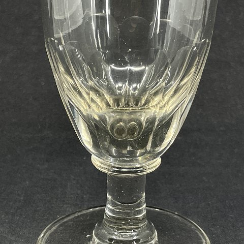 Faceted beer glass from the beginning of the 20th century