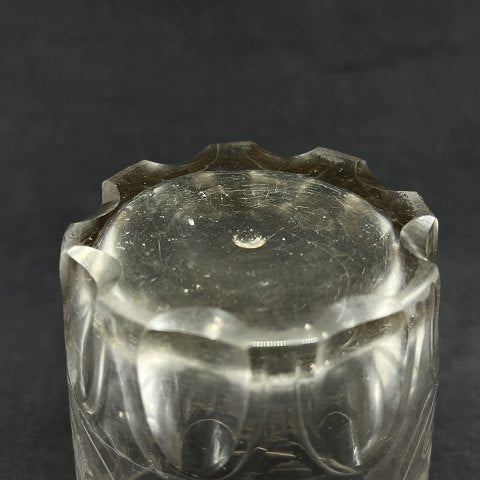 Glas med adeligt monogram - Sponneck