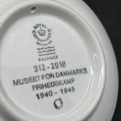 Mini plate with motif of the Freedom Museum