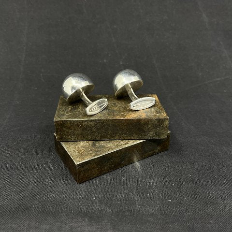 A pair of modern Hans Hansen cufflinks