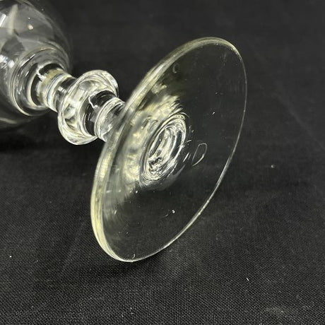 Klart Christian d. 8 hvidvinsglas, 13 cm.