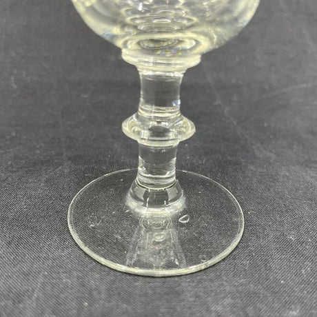 Klart Christian d. 8 hvidvinsglas, 13 cm.