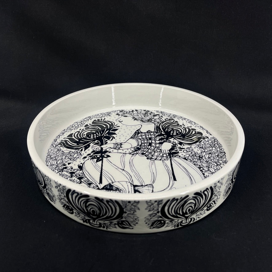 Bjørn Wiinblad - bowl with black decoration