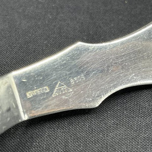 Just Andersen serving spade in silver