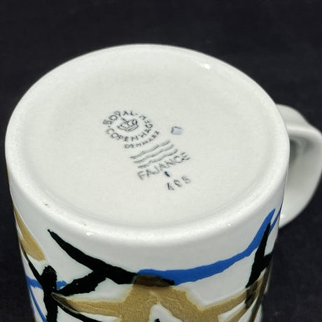 Royal Copenhagen small vintage mug 1993